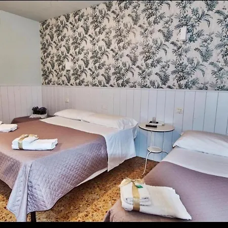 Del Castello Σαν Μπενεντέτο ντελ Τρόντο