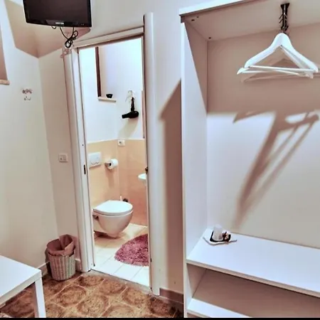 Del Castello Bed and Breakfast 4*