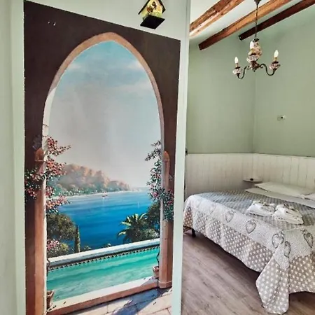 Bed & Breakfast Del Castello 4*